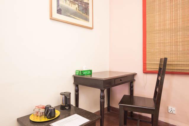 G 49 Bed & Breakfast New Delhi Exteriör bild