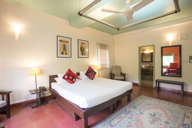 G 49 Bed & Breakfast New Delhi Exteriör bild